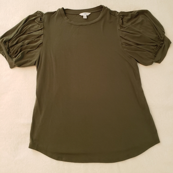 Time and Tru Tops - NEW condition Time & Tru knit puff sleeve top